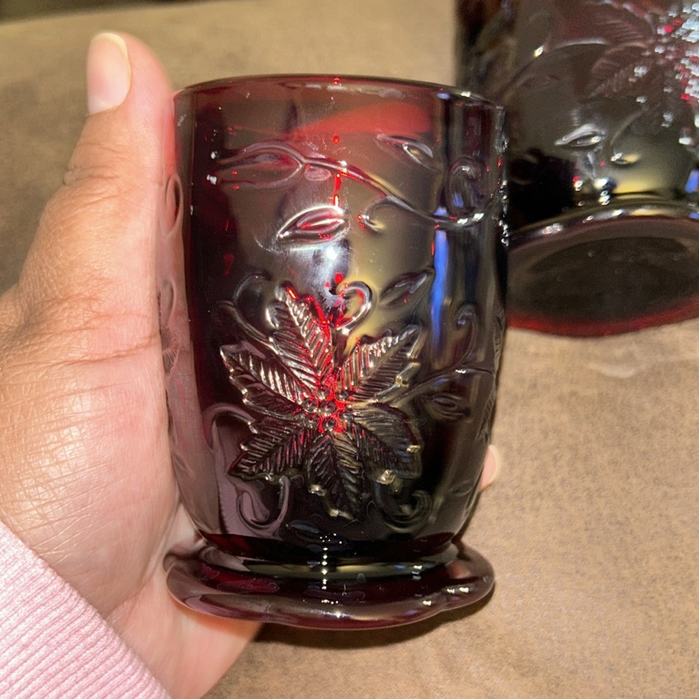 Princess House Ruby Red Heritage Juice pedestal glasses - Picture 4 of 6